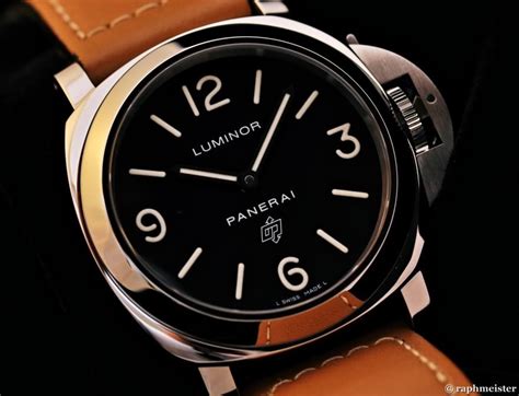 panerai luminor pam000 base logo|pam 000.